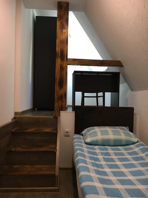 Pension Haus Baron 2 Friedrichsfeld Edingen-Neckarhausen Eksteriør bilde