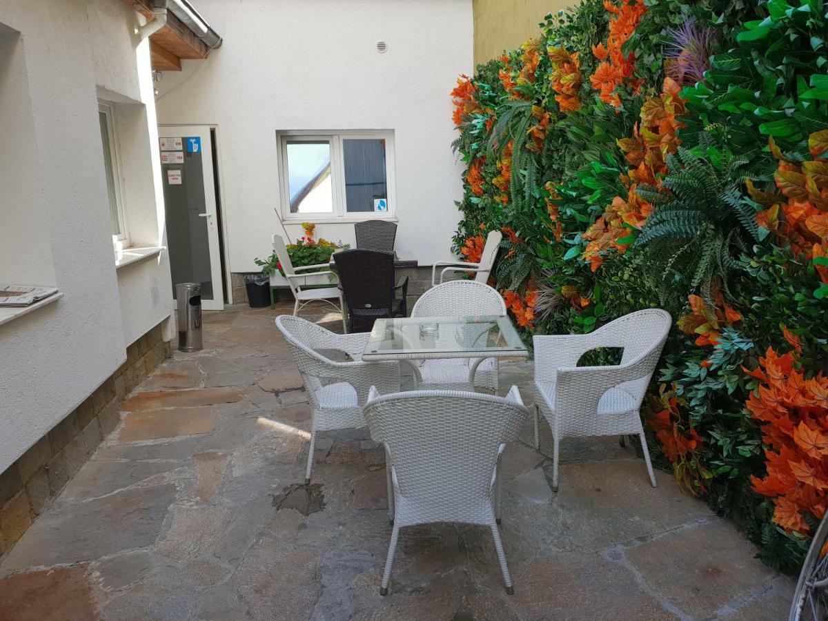 Pension Haus Baron 2 Friedrichsfeld Edingen-Neckarhausen Eksteriør bilde