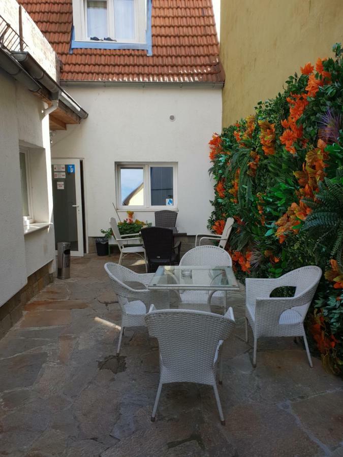 Pension Haus Baron 2 Friedrichsfeld Edingen-Neckarhausen Eksteriør bilde